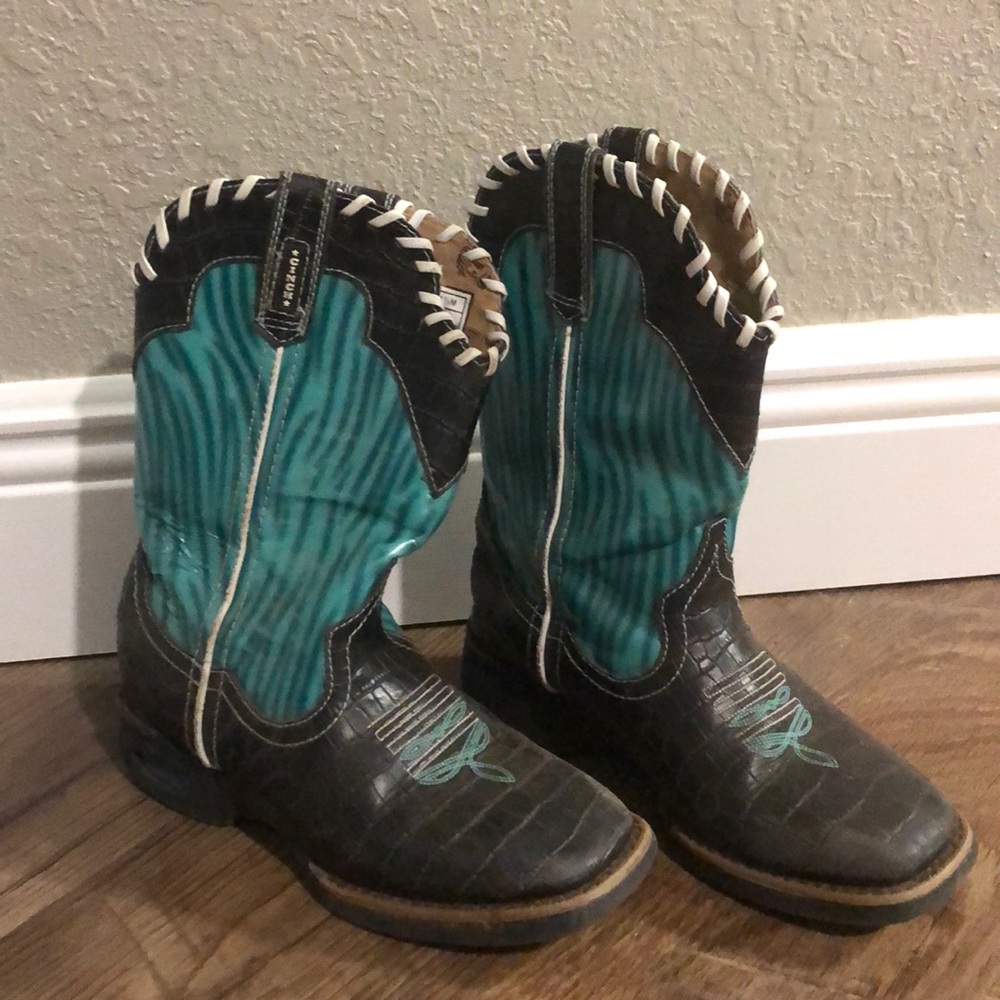 Cinch girls cowboy boots